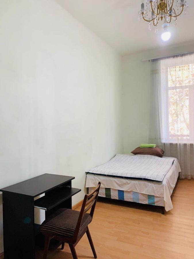 Infinity Hostel & Tour Yerevan Exterior photo